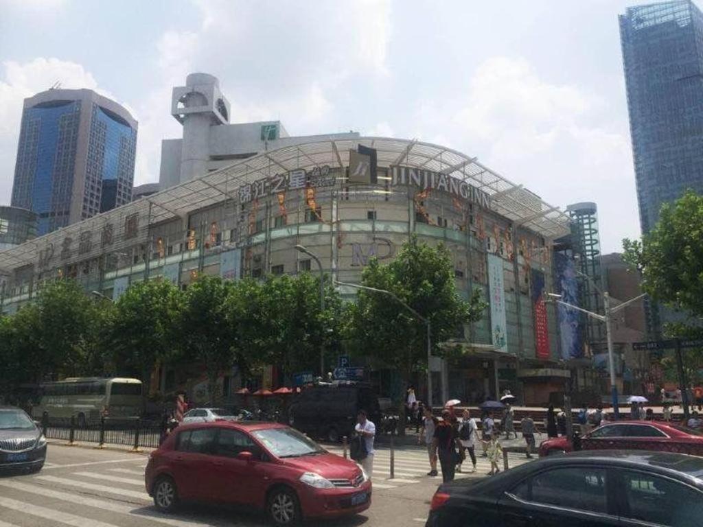 白玉兰商务酒店上海站白玉兰广场店 外观 照片