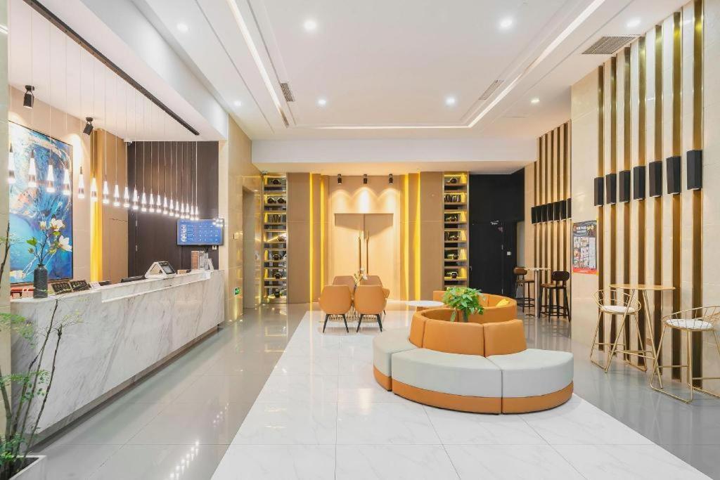 白玉兰商务酒店上海站白玉兰广场店 外观 照片